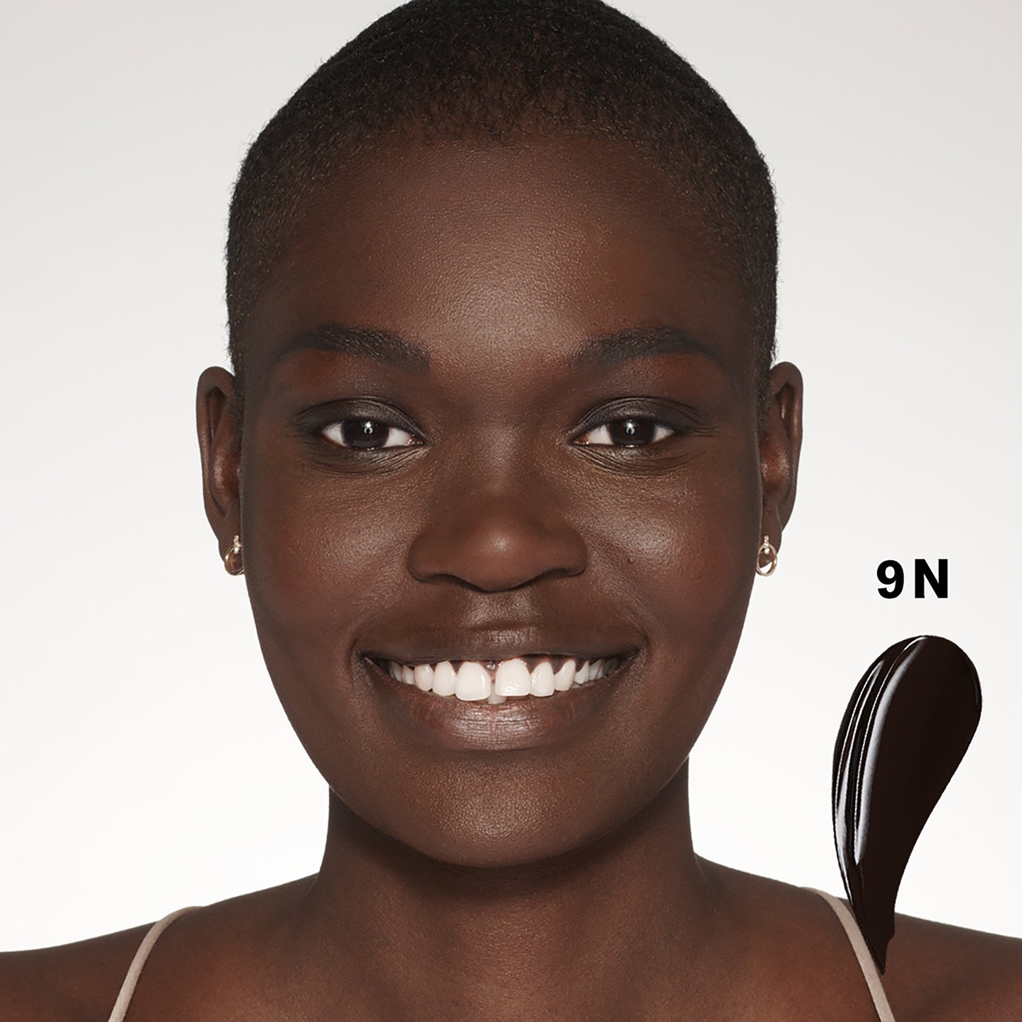 Futurist Anti-cernes anti-cernes éclaircissant doux au toucher