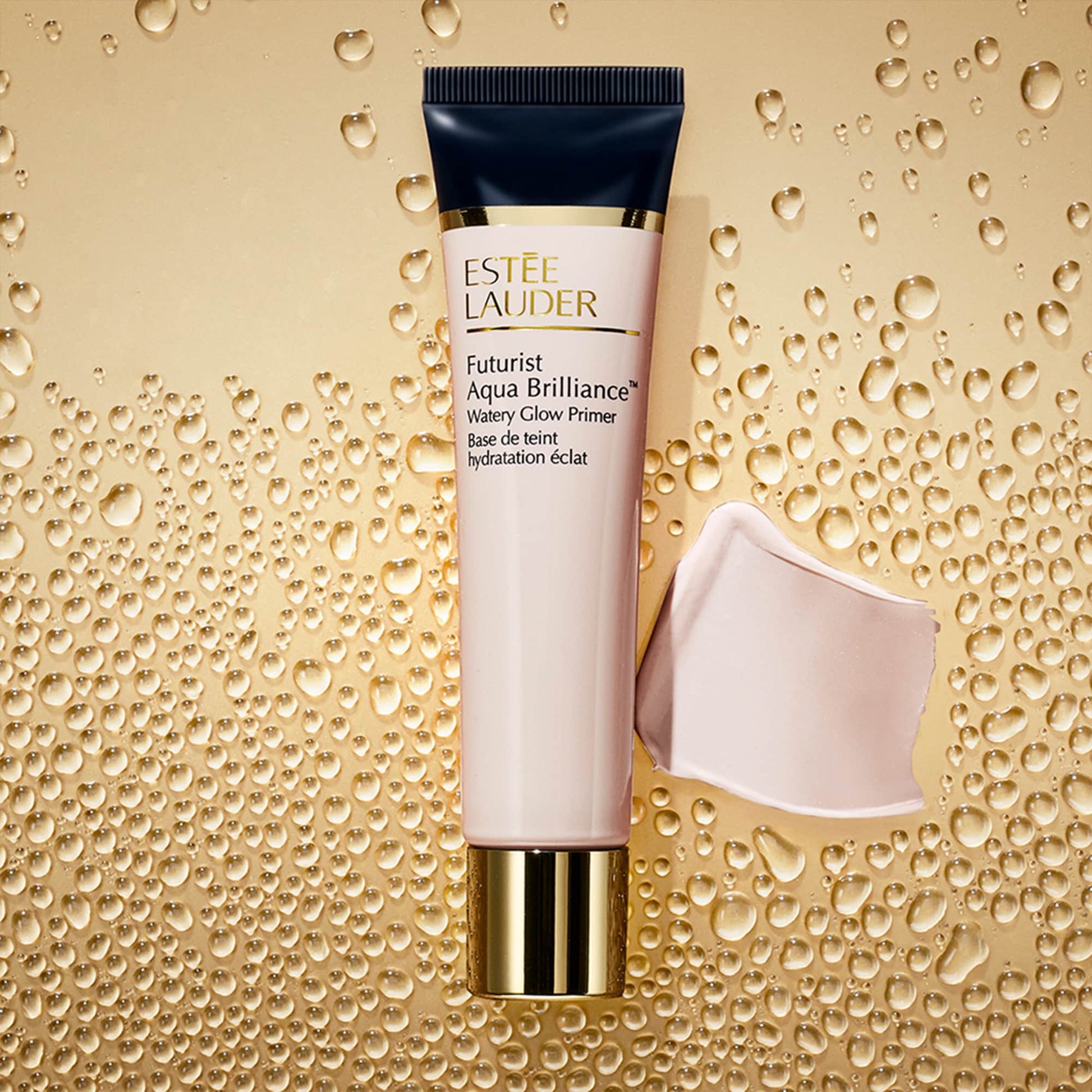 Futurist Aqua Brilliance™ Base de Teint Hydratation Éclat